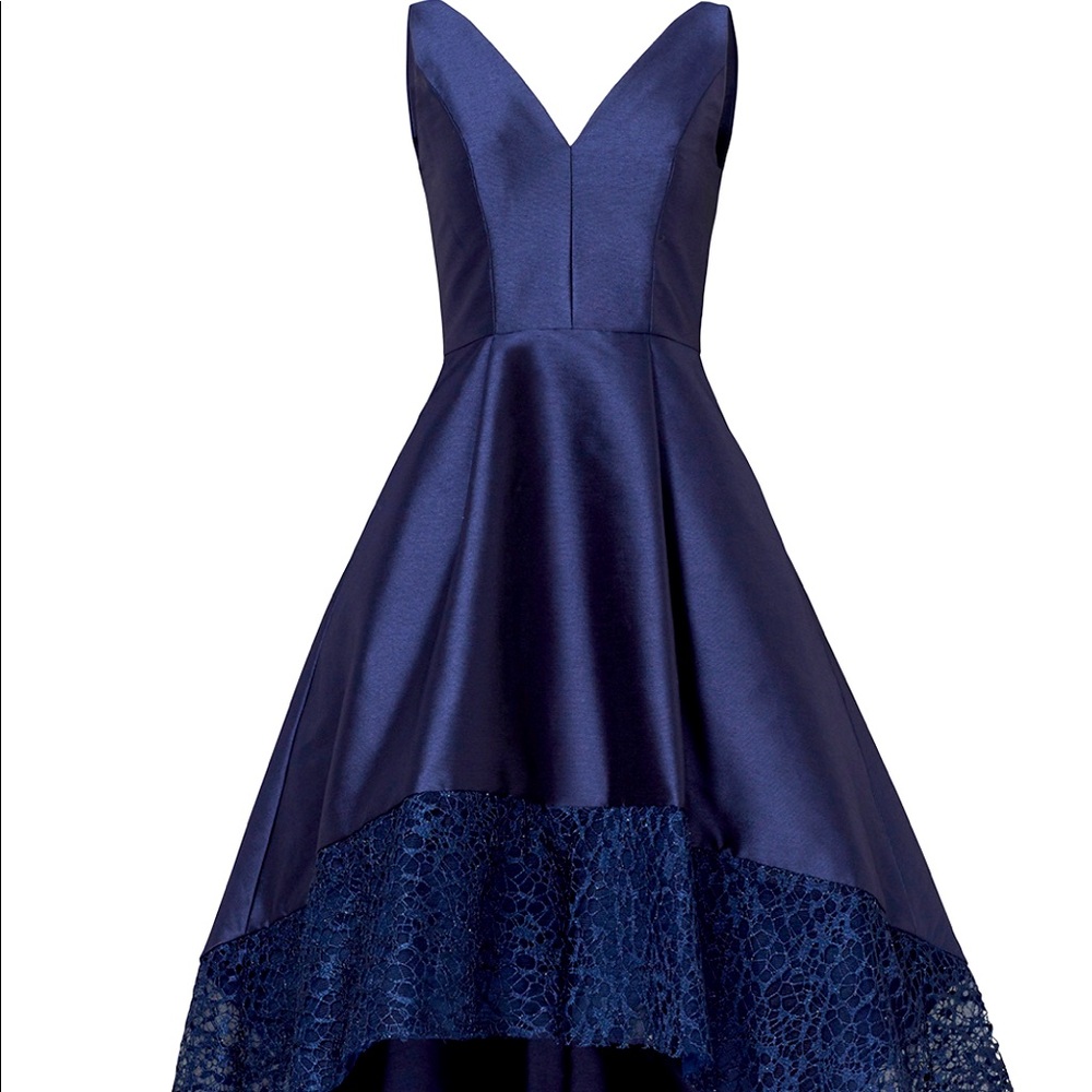 Monique Lhuillier Navy Scallop Spiderweb Gown